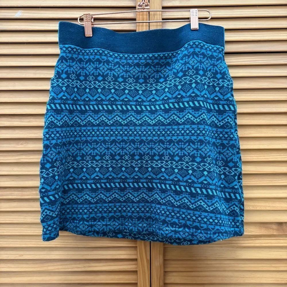 Kuhl Blue Patterned Women's Skirt size medium